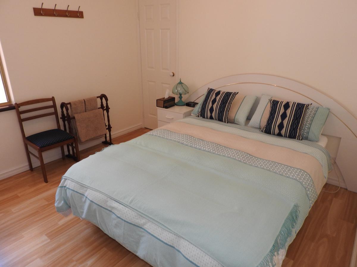 The Royal Dolphin Bed & Breakfast Safety Bay Rockingham Extérieur photo